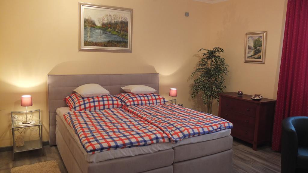 Country House Baranjski Tulipan Draz Room photo